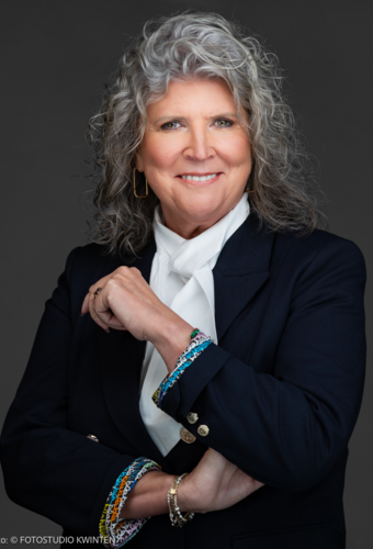 Martine  Hiel